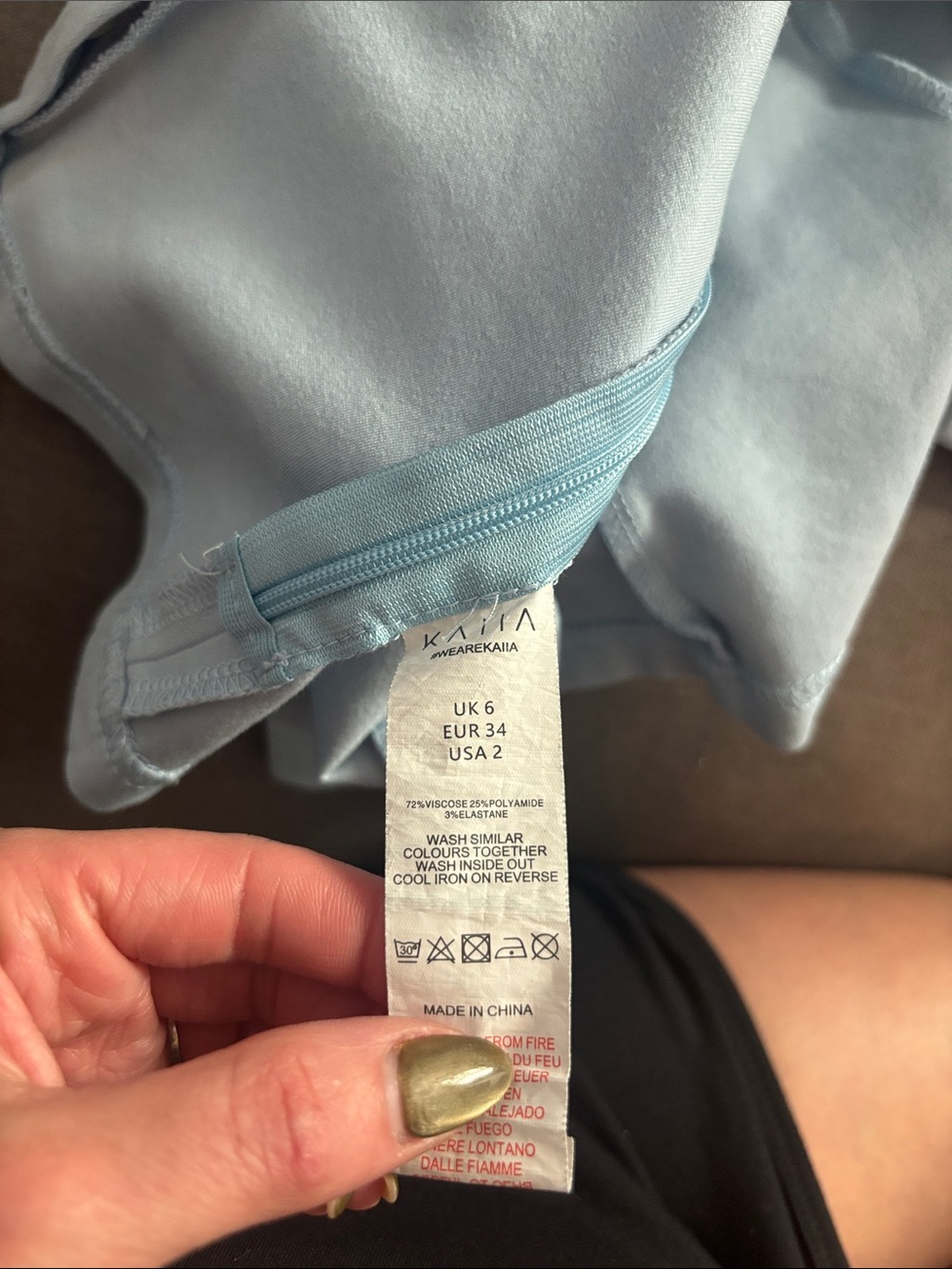 One-Shoulder Light Blue Button vest - Picture 13 of 14